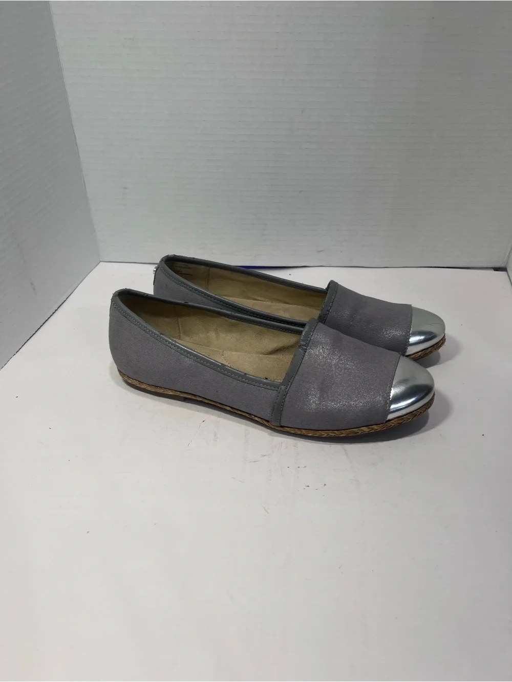 Dana Buchman Grey Flats with Metallic Silver Toe